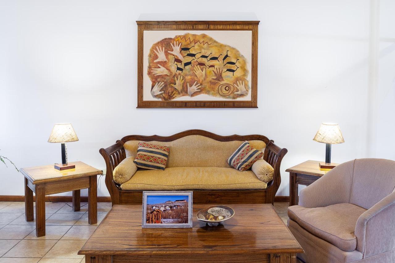 אל קלפטה Aikendor Hotel Panoramico מראה חיצוני תמונה
